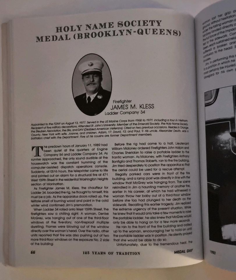 125 Years of Tradition Medal Day 1990 New York Fire Department in Höhenkirchen-Siegertsbrunn