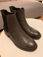 Graue Stiefeletten Gr. 38 von DEICHMANN neu Nordrhein-Westfalen - Essen-West Vorschau