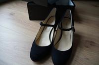 Evita Pumps Veloursleder schwarz Gr.39; neuwertig Absatz 7,5 cm Brandenburg - Hennigsdorf Vorschau