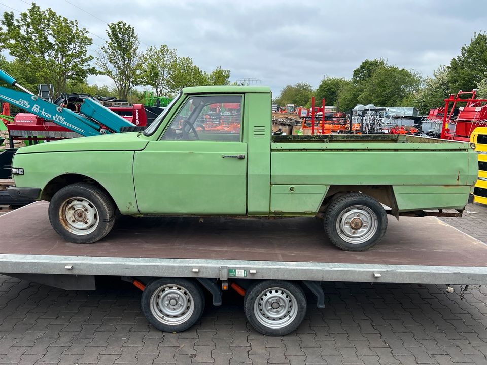 Wartburg Trans 353 Pick Up DDR Transporter kein Barkas B1000 in Osterweddingen