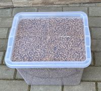 Stroh pellets 15 kg in box. Sachsen-Anhalt - Laucha an der Unstrut Vorschau