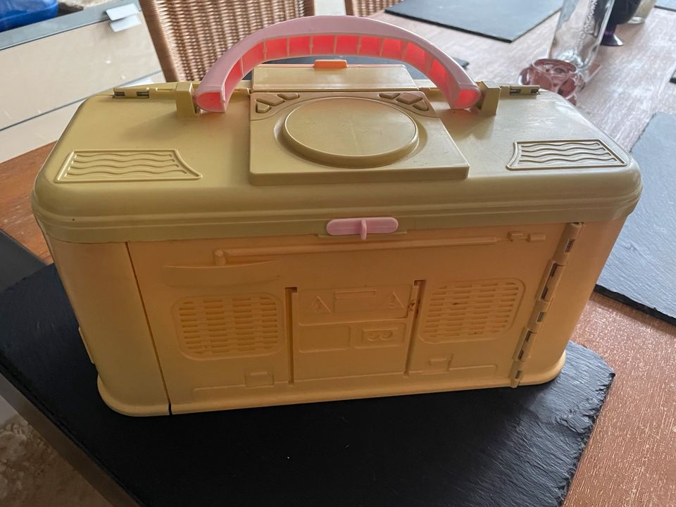 Barbie Radio Haus klappbar- spült radio Vintage in Hannover