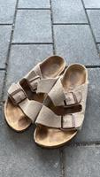 Birkenstock Pantoletten Veloursleder beige Hessen - Bad Wildungen Vorschau