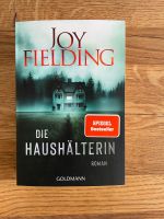 Joy Fielding / Die Haushälterin / wie neu Nordrhein-Westfalen - Paderborn Vorschau