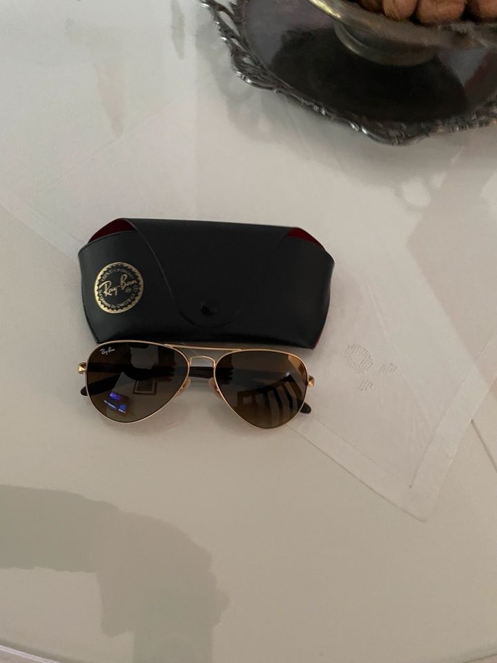 Rayban Pilotenbrille 2014 Modell in Berlin