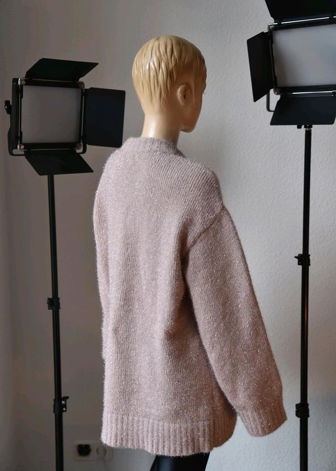 H & M Longpullover Minikleid Gr S  mit Lurex Neu in Berlin