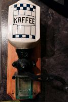 Kaffeemühle Vintage, Blau weiss. Hessen - Haina Vorschau