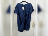 Mango Oversized Oversize Kleid mit Schleife Blumenmuster blau Frankfurt am Main - Ostend Vorschau