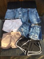 Shorts, Jeansshorts, S, blau, rosé, beige Nordrhein-Westfalen - Mülheim (Ruhr) Vorschau