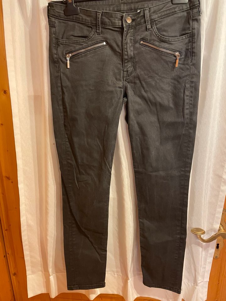 Jeans Gr. 31 in Hettstadt