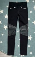 Schwarze Jeggings mit Kunstledereinsatz von H&M ***Gr 146***TOP** Niedersachsen - Grafhorst Vorschau