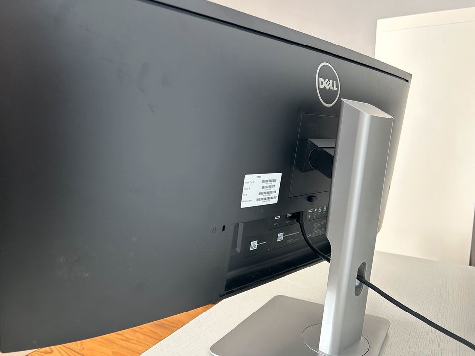 34 Zoll Dell Curved Bildschirm in Berlin