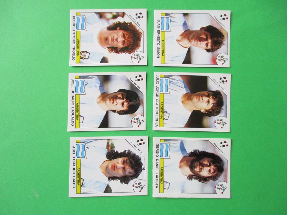 Panini , Fußball WM 1990 in Italien. 16 verschiedene Sticker in Heiligenhaus