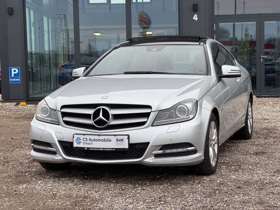 Mercedes-Benz C 180 CGI Coupe BE 7G Panorama ILS Leder COMAND in Erbach