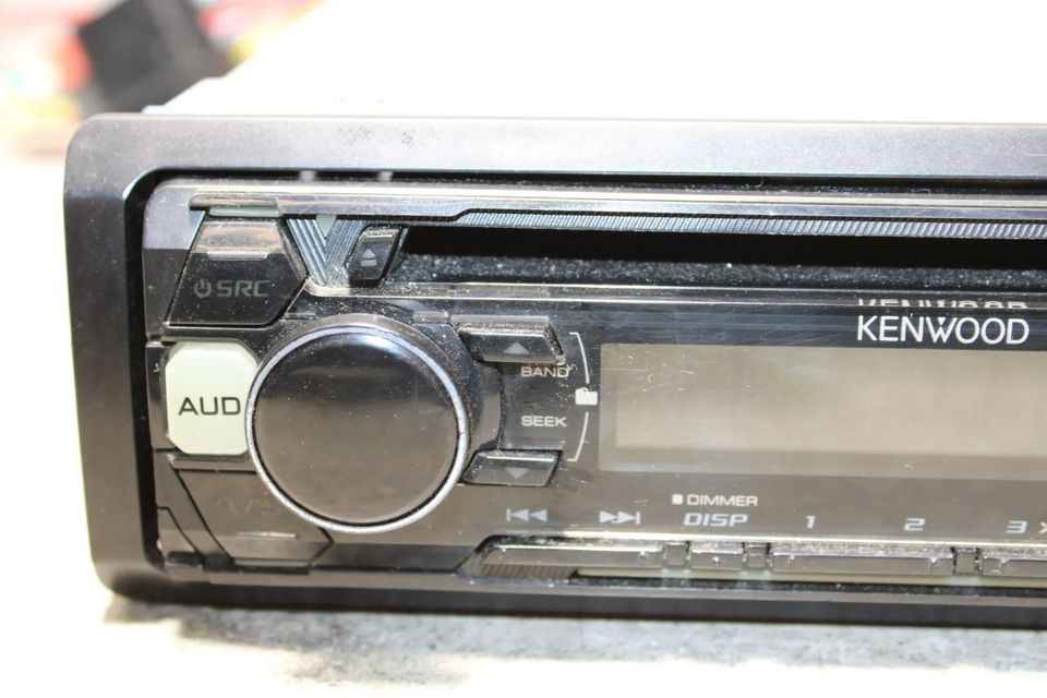 Autoradio WMA MP3 AAC USB Kenwood KDC-100U in Gelsenkirchen