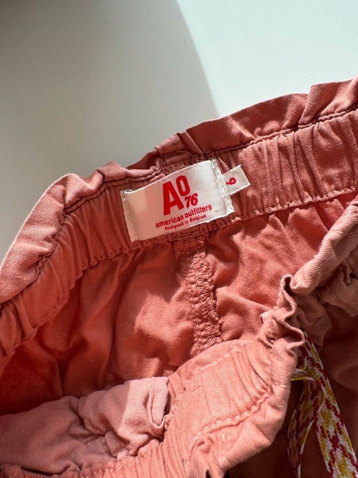 AO Mödchen Hose Cargohose American Outfitters 6 Jahre top Zustand in Östringen