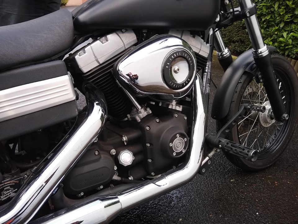 Harley Davidson FXDB in Neukirchen-Vluyn