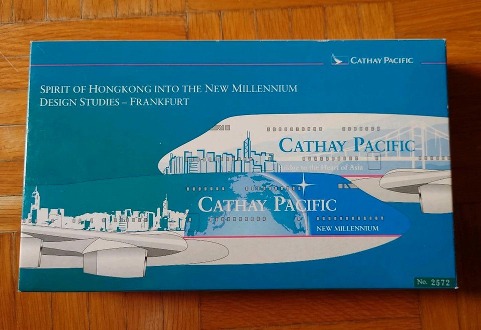 Herpa Wings 1:500 Cathay Pacific 747-400 New Millennium Set in Weilheim i.OB