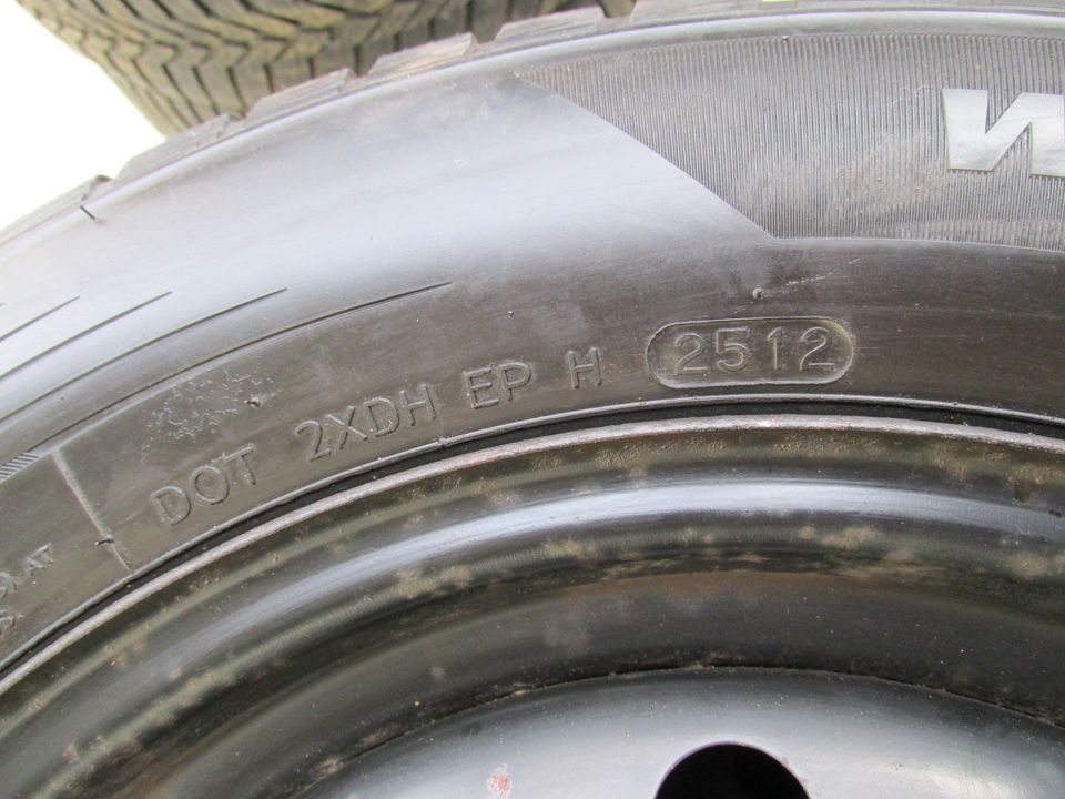 Winterreifen Satz Nissan Almera Tino 195/65 R15 in Kreuztal