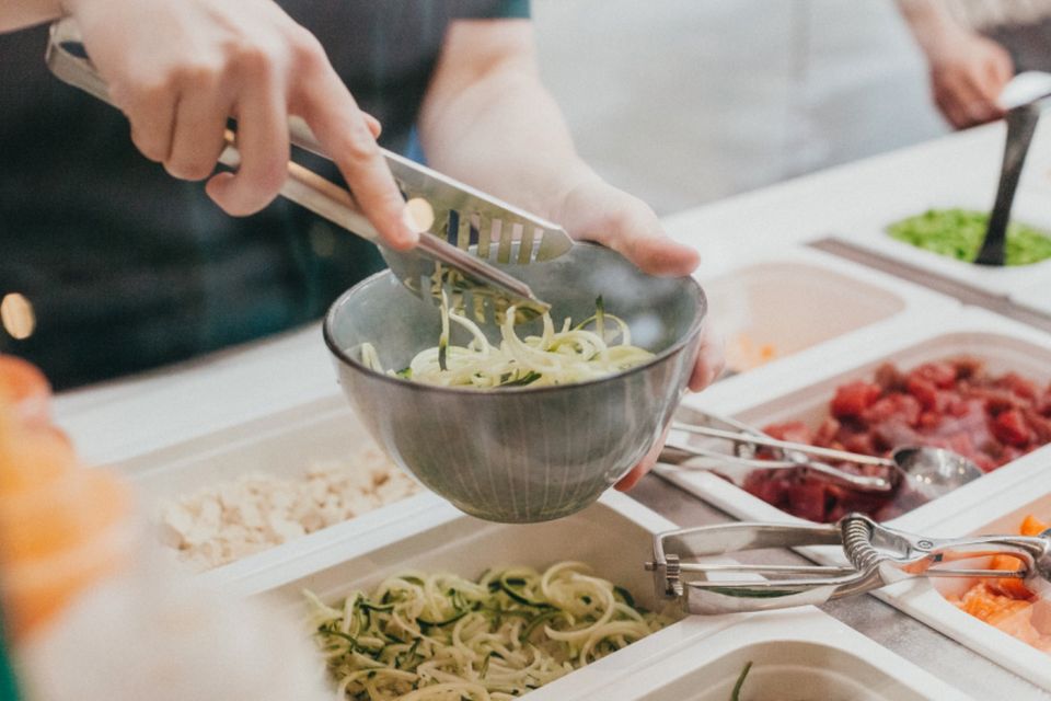 Maloa Poke Bowl:  - Top Lage im Shoppingcenter Ettlinger Tor in Karlsruhe zu verkaufen! in Karlsruhe