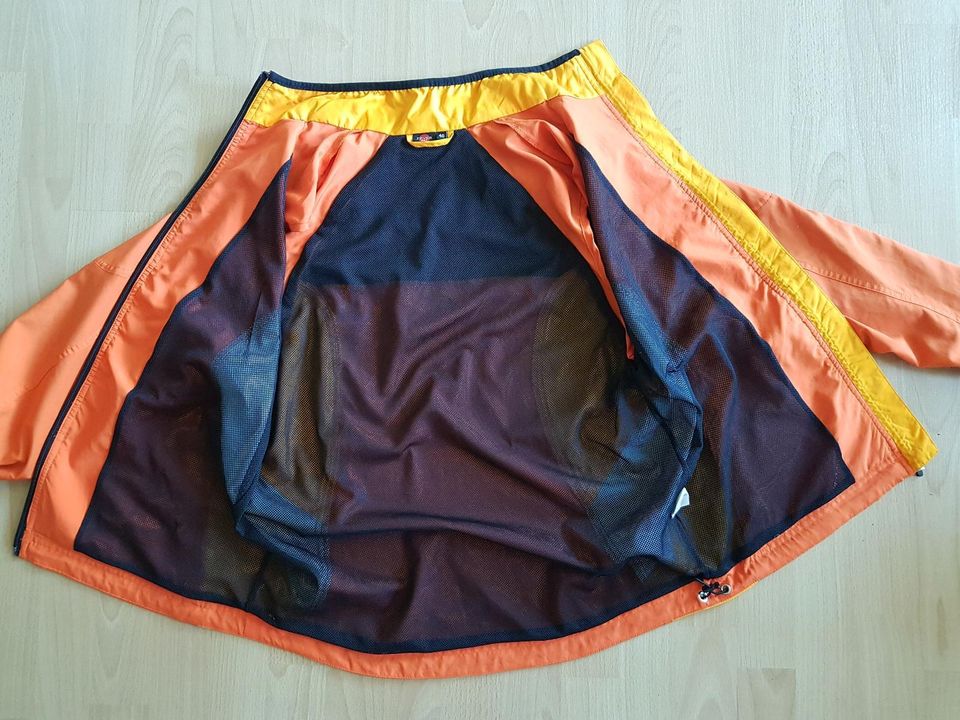 Damen-Sportjacke Größe 40 in München