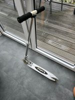 City-Roller neuwertig, bis 199kg, 2,7kg, Roller, Tretroller Vegesack - Grohn Vorschau