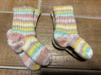 Stricksocken Socken Strick Söckchen Baby Mädchen Güstrow - Landkreis - Güstrow Vorschau