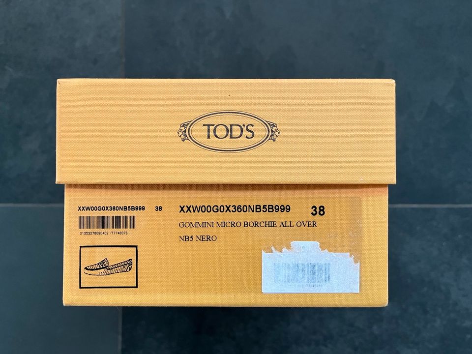 Tod‘s Mokassins Gommini Leder schwarz 38 in Barsinghausen