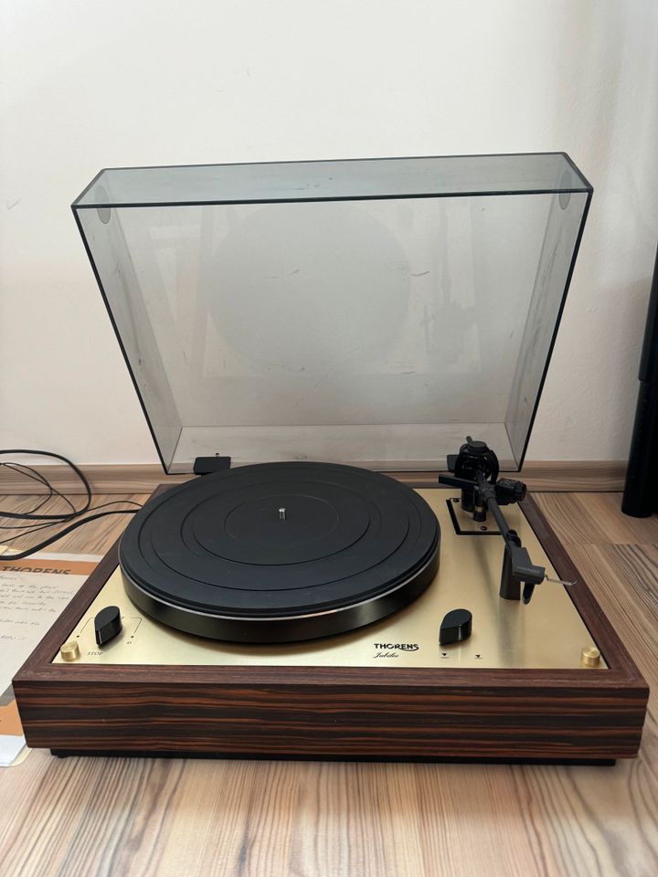 Thorens TD 147 Jubilee Plattenspieler, Jubiläumsmodell in Gmund