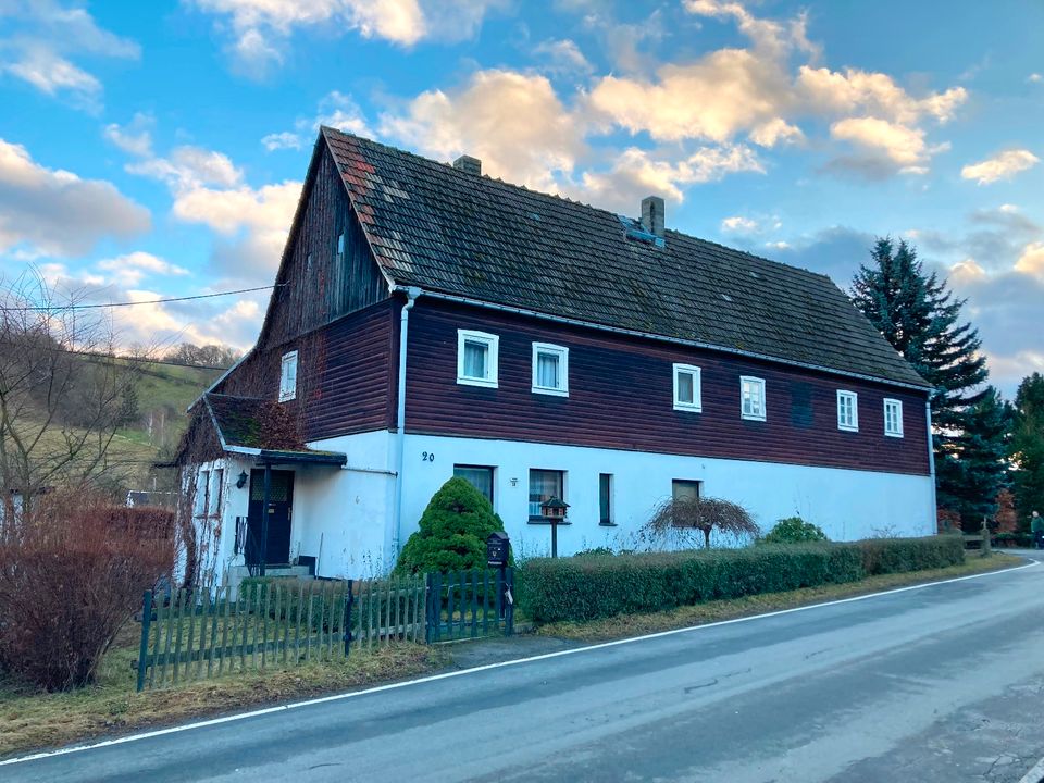 Renovierungsbedürftiges Einfamilienhaus in ländlicher Lage in Bad Gottleuba-Berggießhübel
