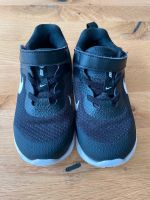 Nike Sneaker, Sportschuhe, Turnschuhe, Größe 27 Nordrhein-Westfalen - Ratingen Vorschau