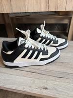 Adidas Sneaker gr. 40 Niedersachsen - Eime Vorschau