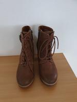 Schuhe Stiefeletten S Oliver Gr. 38 braun Plateau Baden-Württemberg - Nattheim Vorschau