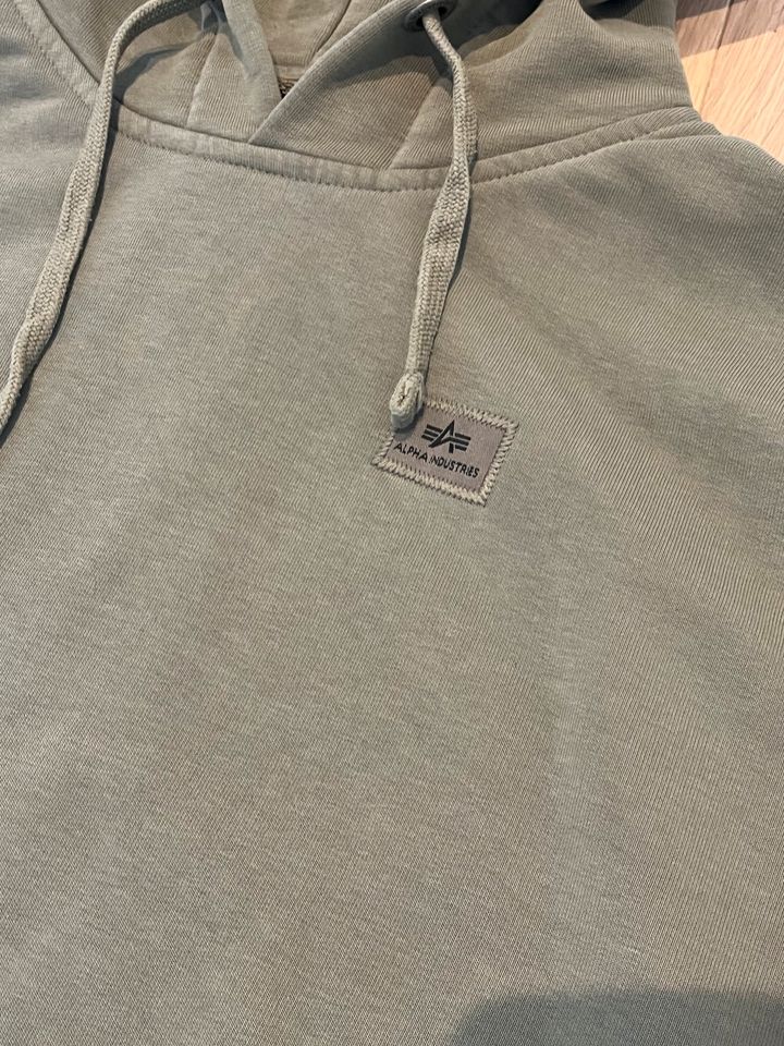 Alpha Industries Pullover Hoodie gr. M NEUWERTIG in Zeven