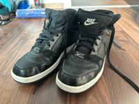 Schwarze Nike Dunk Bayern - Abensberg Vorschau