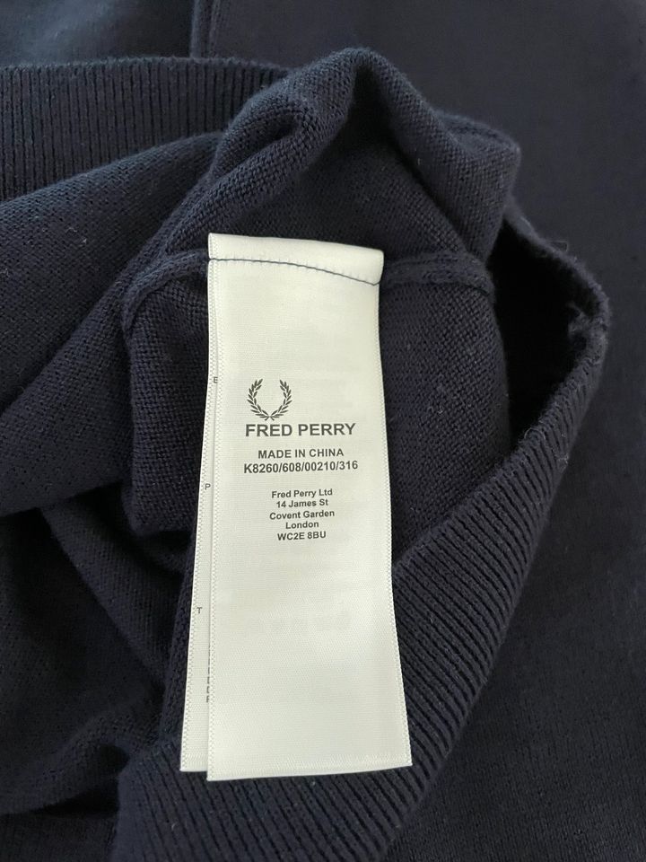 Fred Perry Pullover in München