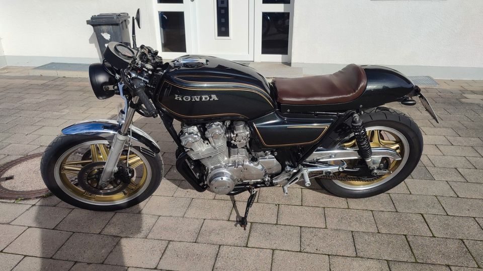 Honda CB750 RC01 Café Racer in Bernbeuren