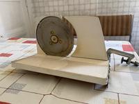 DDR Tisch-Brotschneidemaschine Königs Wusterhausen - Wildau Vorschau