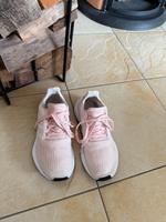 Adidas Turnschuhe/Laufschuhe in Größe 38 für Damen Dresden - Kauscha Vorschau