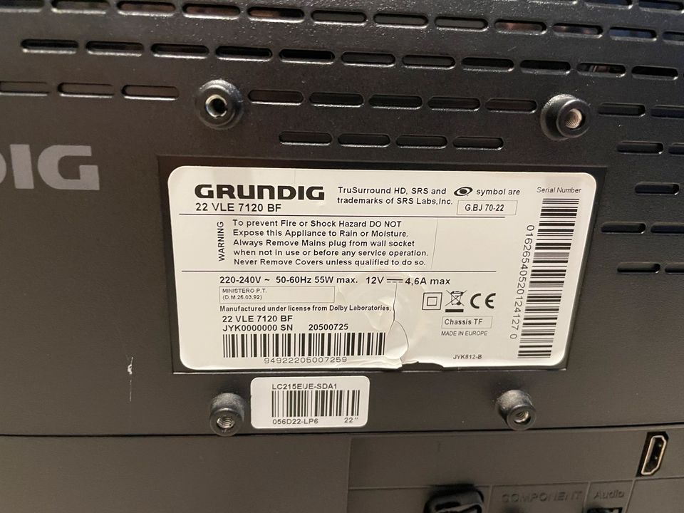 Grundig Fernseher TV 22 VLE  7120 BF in Ostfildern