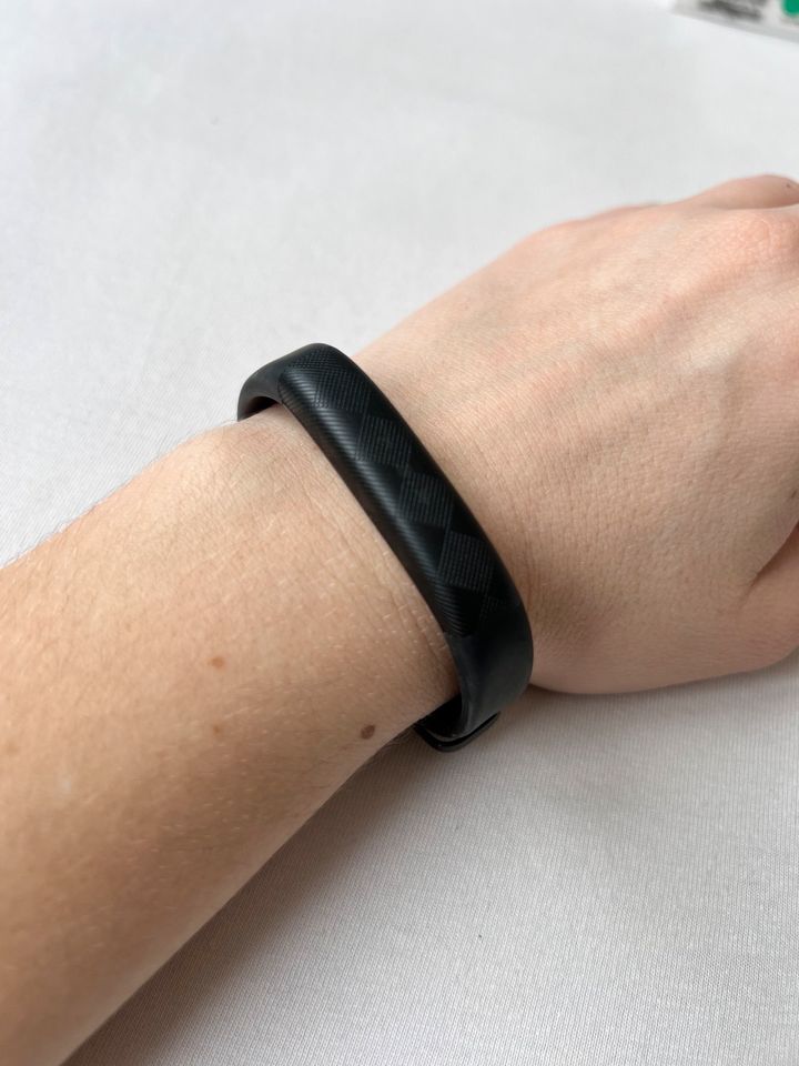 Jawbone UP2 Black Diamond Fitness-Tracker in Altdorf