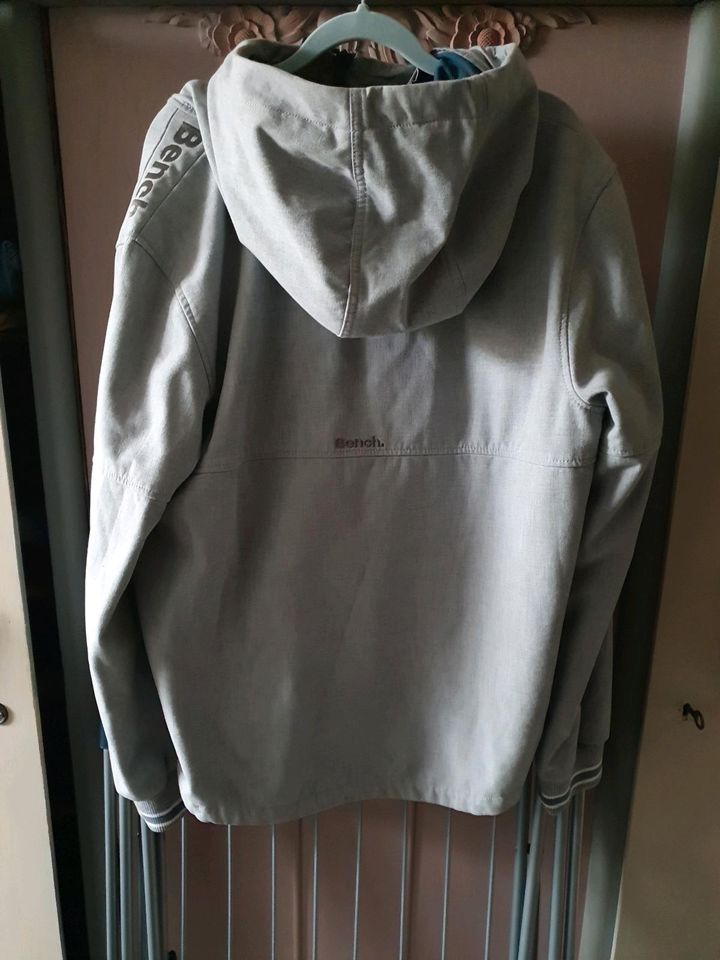 Bench - Herrenjacke  xl in Aschersleben