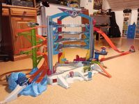 Mattel Hot Wheels CMP80 Megacity Parkgarage, gebraucht Niedersachsen - Hemslingen Vorschau