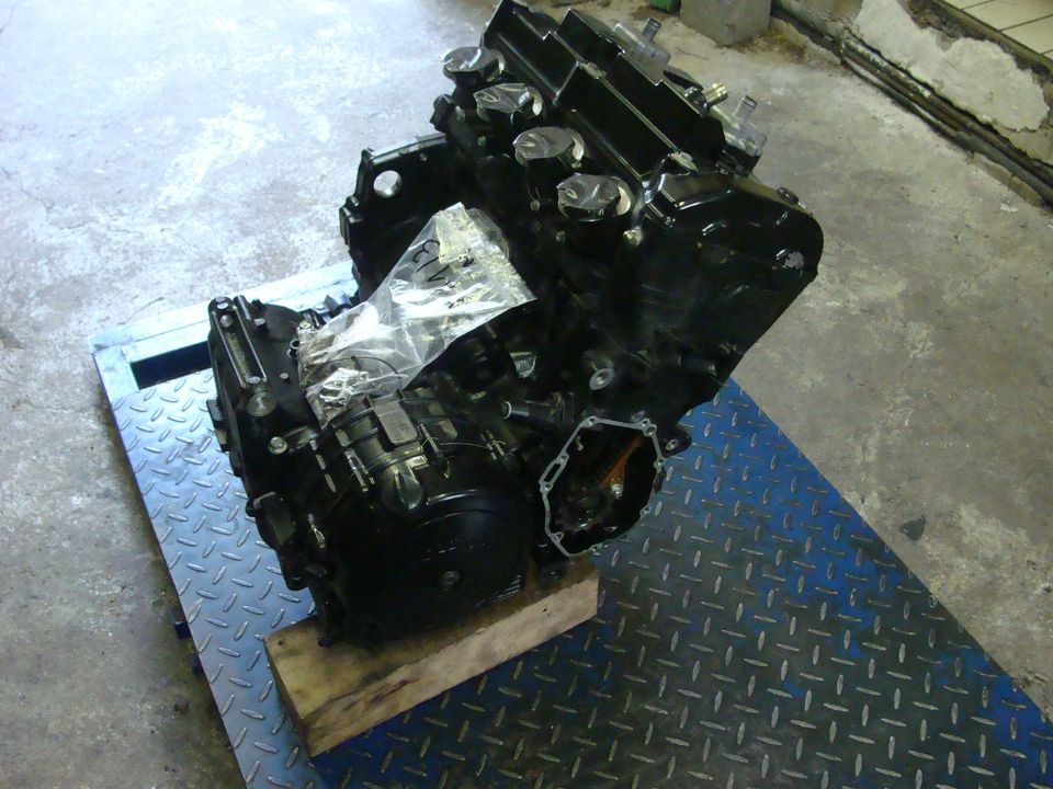 Motor Engine Honda CB 1100 X 11 X-Eleven SC42 2000 bis 2003 in Detmold