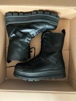 NEUWERTIGE Echtleder Plateau Boots UGG Gr.41 NP: über 200€ Nordrhein-Westfalen - Billerbeck Vorschau