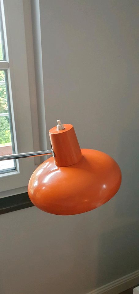 Stehlampe 70er orange vintage R. Essig in Saarbrücken