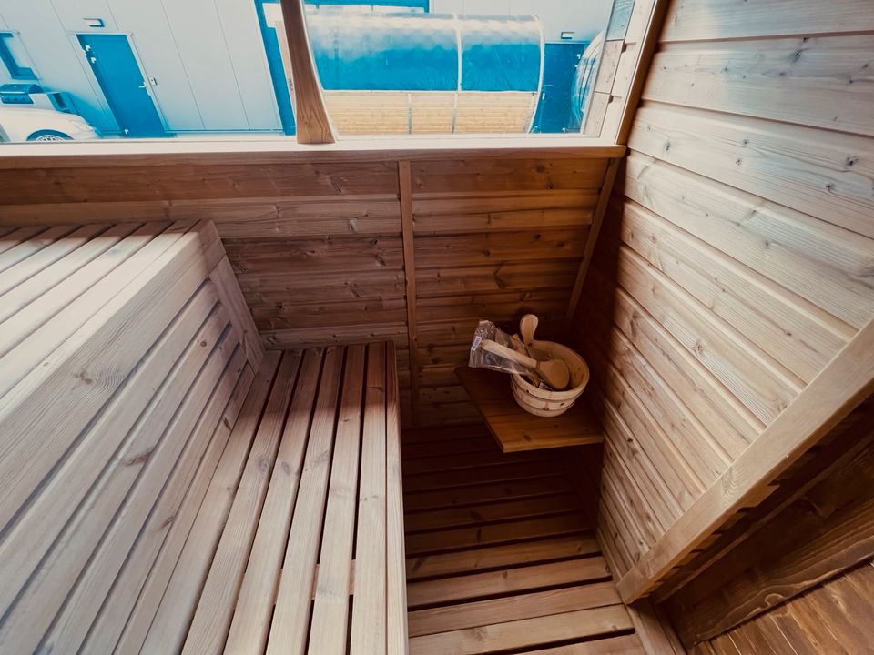 Ausstellungsstück /Exclusive Sauna Hütte  Gartensauna 2,5 x 2,5 m in Rheinbach