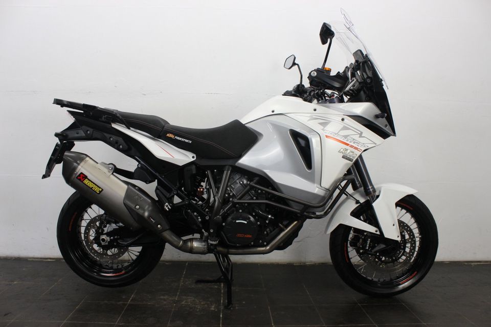 KTM 1290 Super Adventure Akrapovic / Nr. KTM Mappe in Mönchengladbach