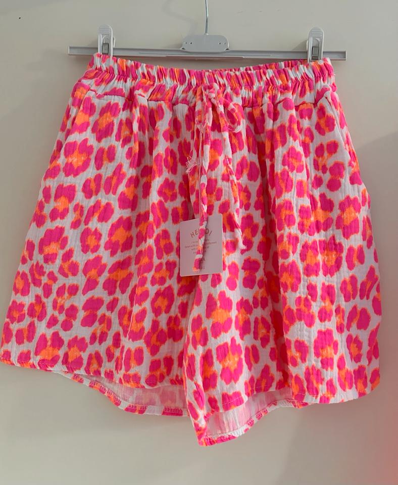 Musselin Set Zweiteiler Hose und Bluse Leo Muster pink in Neuss
