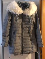 Superdry Winterjacke Wintermantel Grau Fakefur Bayern - Füssen Vorschau